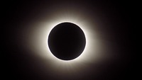 70: eclipse-early-nick-james-65928296_2816214968393066_n.jpg