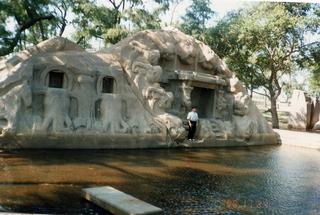 17 35o. Satish-Geeta wedding in Madras, India - Tiger Cave