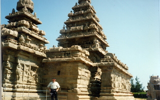 21 35o. Satish-Geeta wedding in Madras, India - temples in Mahabalipuram