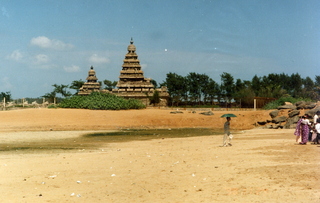 Satish-Geeta wedding in Madras, India - temple at Mahabalipuram