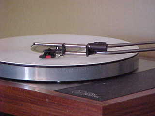 Linn, LOCI, EK-1, above front