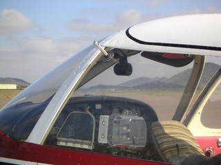 5 59p. n4372j left front window