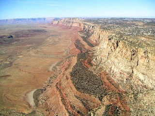 41 59p. Echo Cliffs - aerial