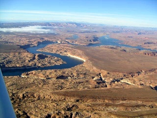 62 59p. Lake Powell - aerial
