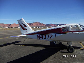 N4372J at Kanab airport
