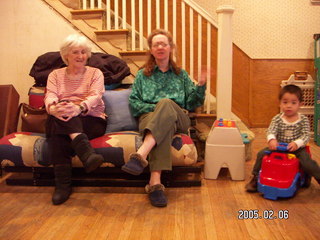 254 5c6. Gloria, Betsy, and Gaby