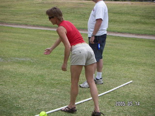 Debbie Standel throwing