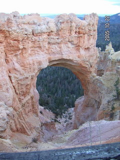 376 5ln. Bryce Canyon -- Natural Bridge