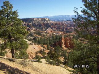 81 5ln. Bryce Canyon -- Queen's Garden Trail