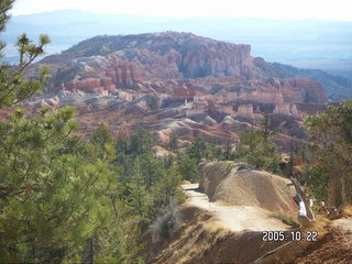 82 5ln. Bryce Canyon -- Queen's Garden Trail -- Boat Mesa