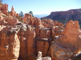 136 5ln. Bryce Canyon -- Peek-a-boo Loop