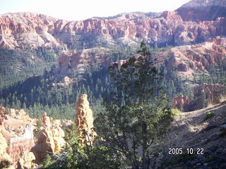 321 5ln. Bryce Canyon -- Queen's Garden trail