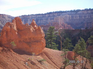 302 5ln. Bryce Canyon -- Queen's Garden trail