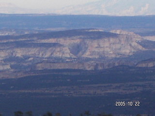 360 5ln. Bryce Canyon -- Bristlecone Loop Trail -- far view up close