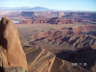 Dead Horse Point canyon view