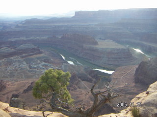 Dead Horse Point canyon view