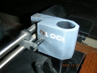 New Nikon: my LOCI tonearm pivot