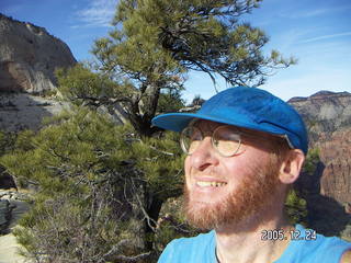 252 5nq. Zion National Park -- Angel's Landing hike -- Adam