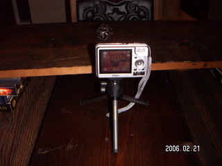 Camera rig for 3-D pictures