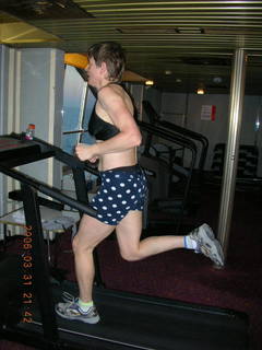 6 5s1. 2006 eclipse trip Gwyneth running