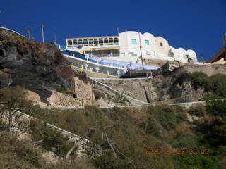 2006 eclipse trip -- Santorini going down to port