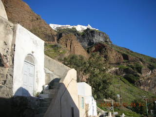 2006 eclipse trip -- Santorini going down to port