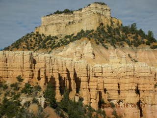Bryce Canyon -- Fairyland Trail -- Boat Mesa