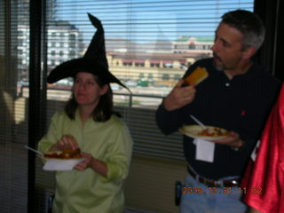 SAP/Khimetrics Halloween -- Kristen, Jim
