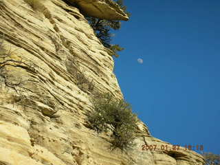 Zion National Park - Observation Point - half moon