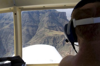 595 68g. flight and run with Sebastian - aerial - Adam