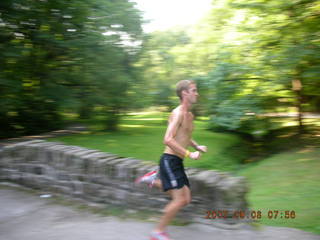 CHS-XC-2007 - runner at stone bridge