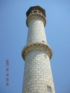 90 69e. Taj Mahal spire