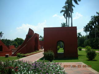 16 69j. Jantar Mantar, Delhi