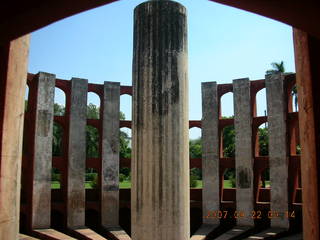 51 69j. Jantar Mantar, Delhi