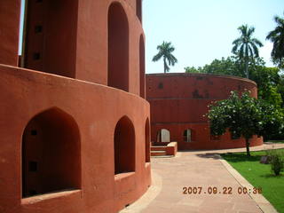 92 69j. Jantar Mantar, Delhi