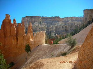 Bryce Canyon - Peek-a-boo loop - Adam (small)