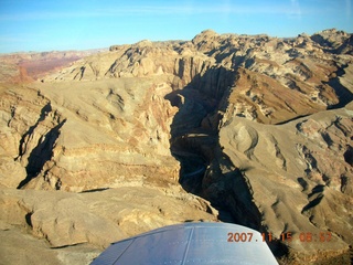 Flying with LaVar Wells - approach canyon to Hidden Splendor (WPT660) - aerial
