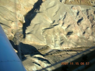 Flying with LaVar Wells - approach canyon to Hidden Splendor (WPT660) - aerial