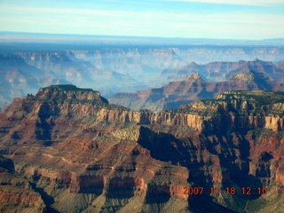 832 6bj. aerial - Grand Canyon