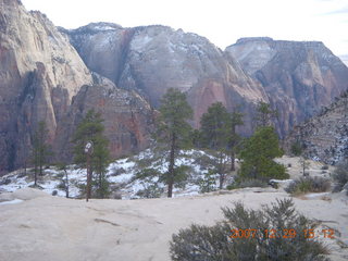 103 6cv. Zion National Park - West Rim trail