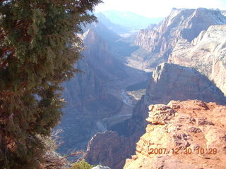 129 6cw. Zion National Park- Observation Point hike - view from the top