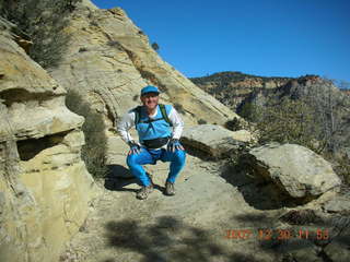 190 6cw. Zion National Park- Observation Point hike (old Nikon Coolpix S3) - Adam