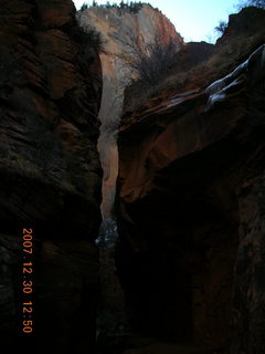 Zion National Park- Observation Point hike (old Nikon Coolpix S3) - Adam