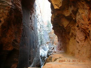 Zion National Park- Observation Point hike (old Nikon Coolpix S3) - slot canyon