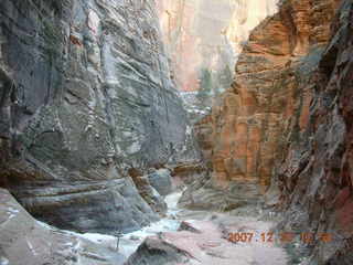 Zion National Park- Observation Point hike (old Nikon Coolpix S3) - slot canyon