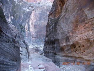 267 6cw. Zion National Park- Observation Point hike - slot canyon