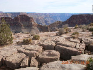 59 6d1. Grand Canyon West - view from Skywalk area