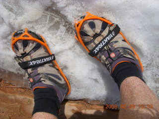 21 6eu. Zion National Park - Angels Landing hike - my Yaktrax crampons