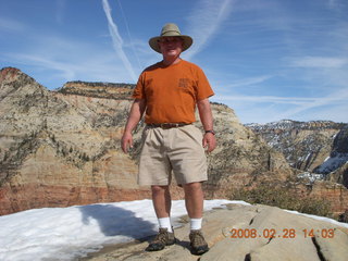 41 6eu. Pat63 at zion - Angels Landing hike