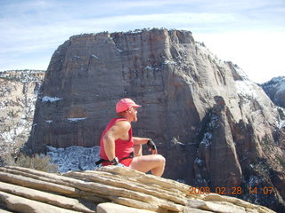 805 6eu. Zion National Park - Angels Landing hike - Adam at the top